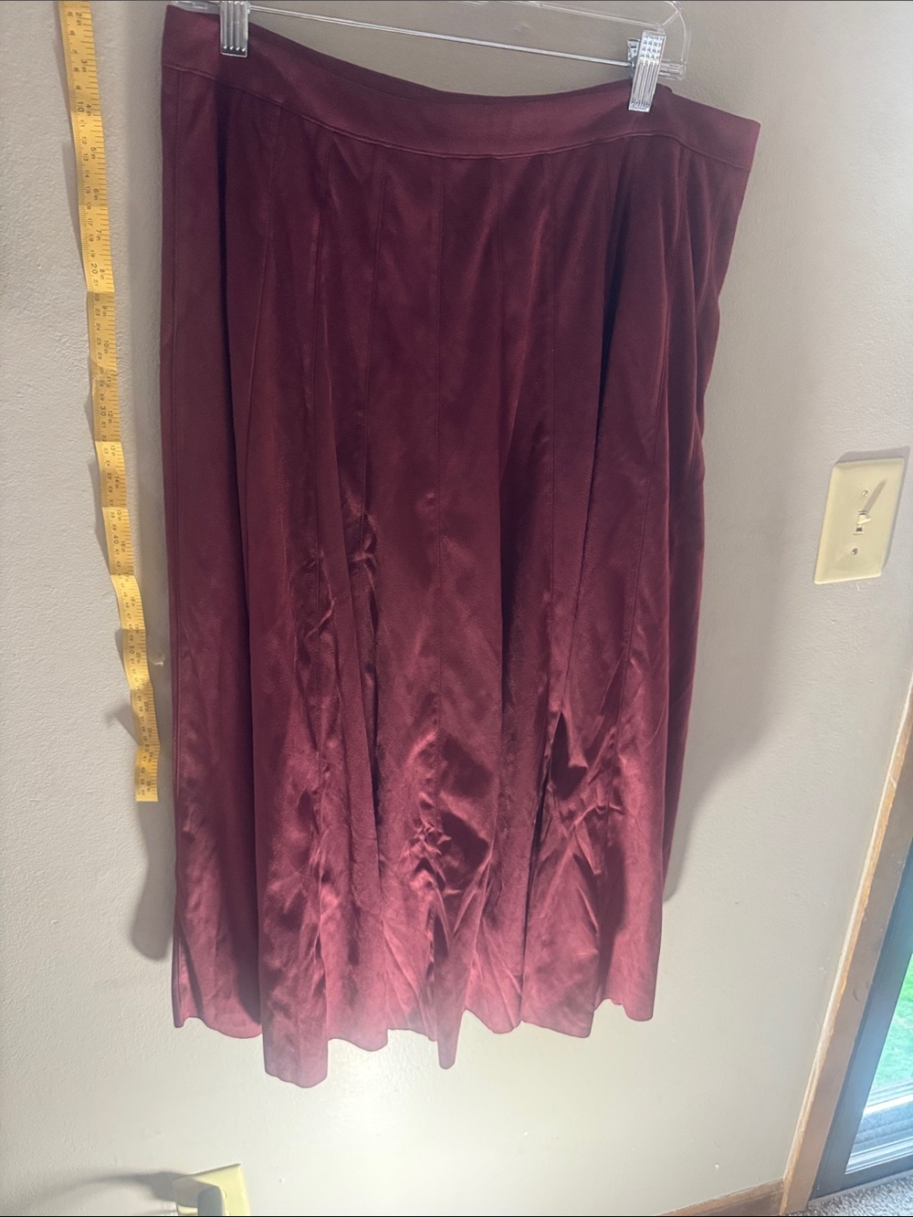 Halogen Satin Midi Skirt in Deep Burgundy
